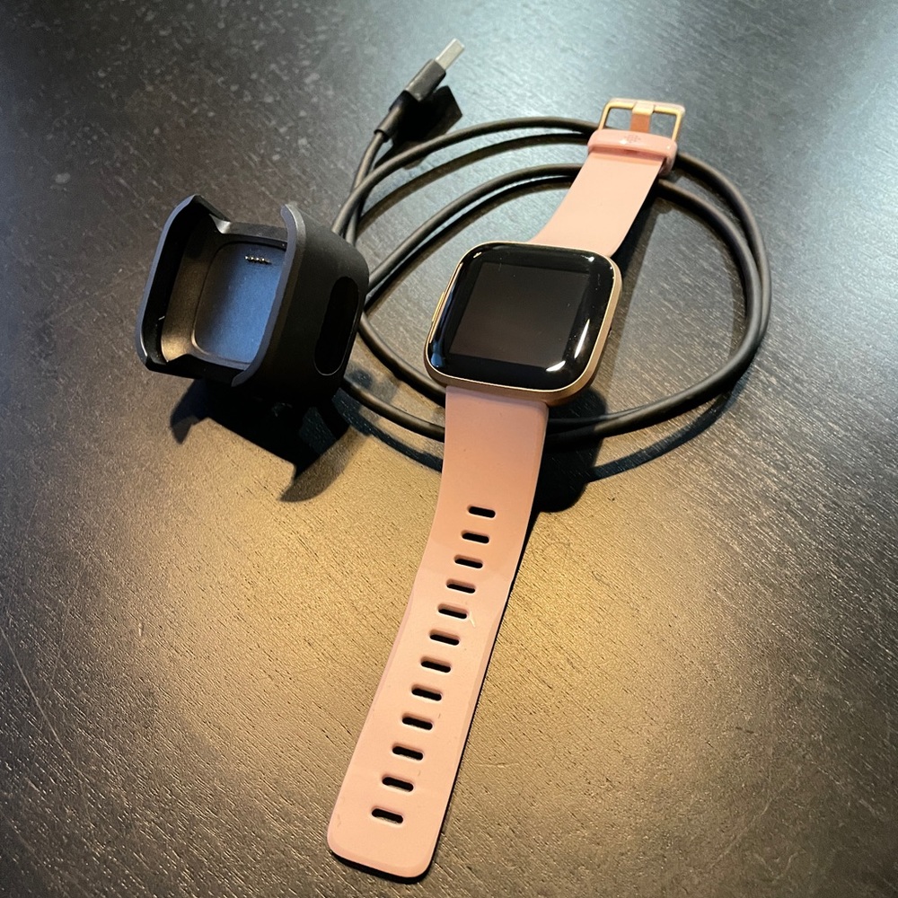 Fit Bit Versa 2